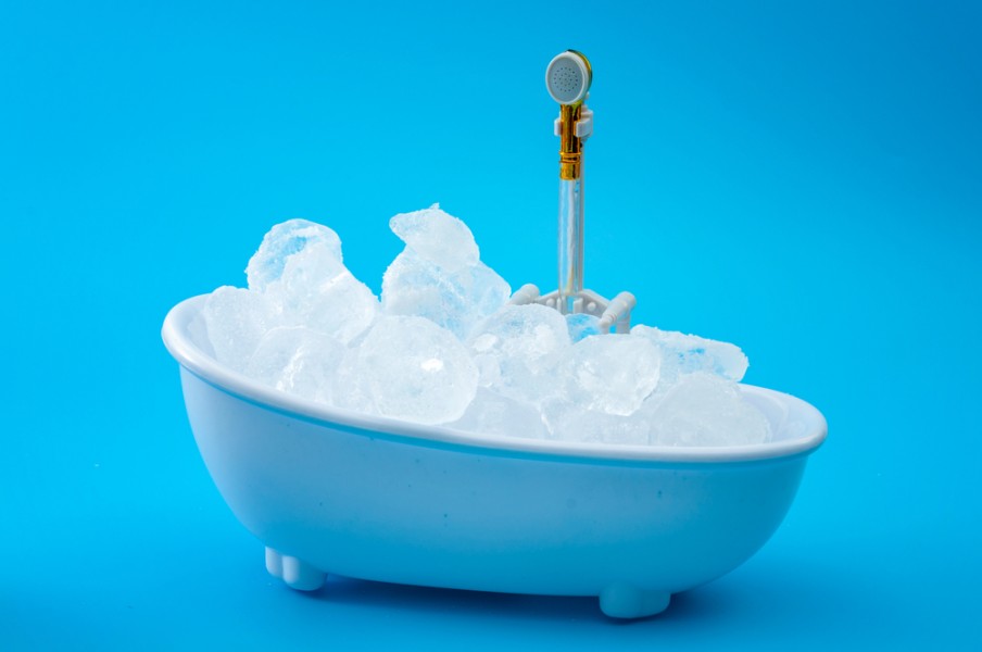 Comment le bain froid peut aider à soulager les douleurs musculaires et articulaires