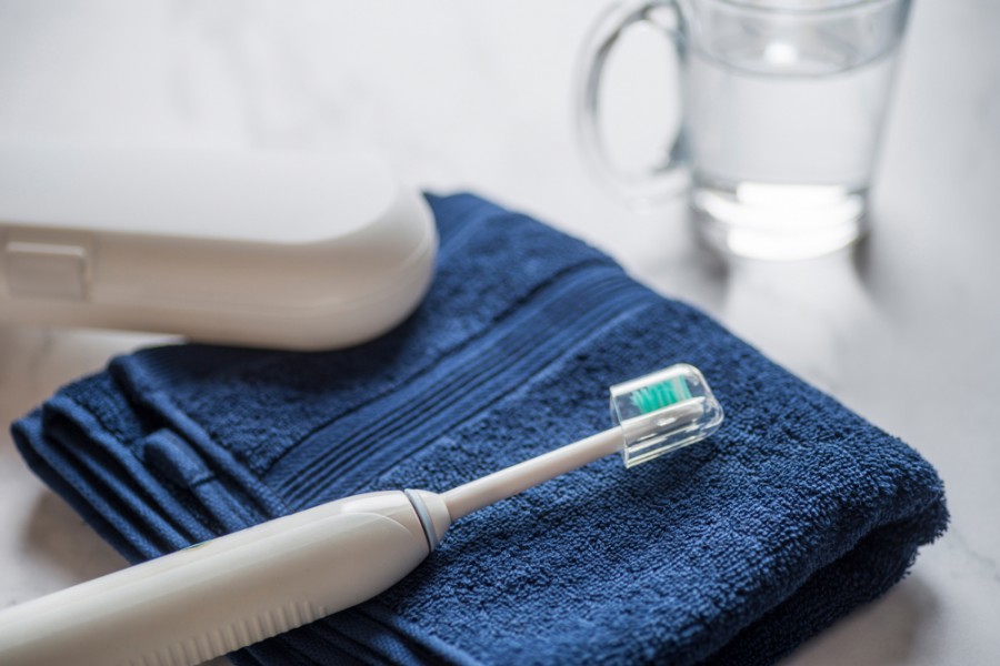 Brosse à dent ultrason avis dentiste : avantages et inconvénients