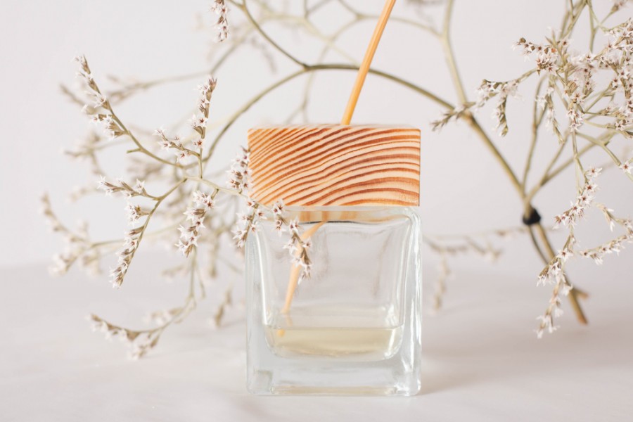Fabriquer diffuseur huile essentielle : créer une ambiance parfumée chez soi