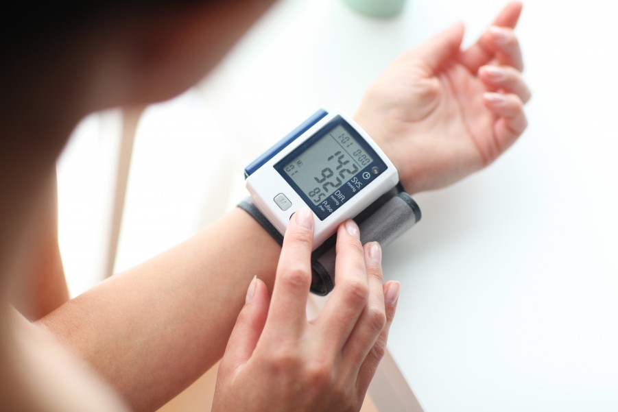 himmelen-Hausse de tension : comment la faire baisser naturellement ?