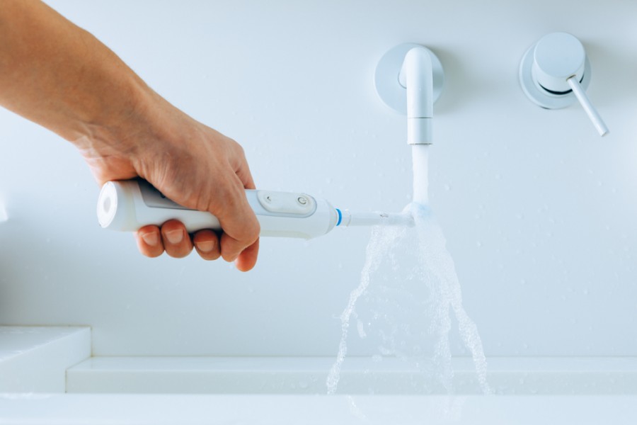 Précautions à prendre avant et pendant l'utilisation d'une brosse de détartrage ultrason